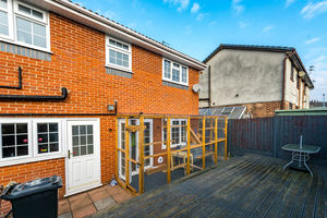 Photo 18- click for photo gallery